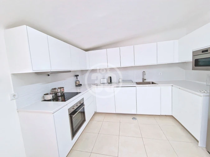 Moradia T4 para Venda em Albufeira e Olhos de Água Foto 23