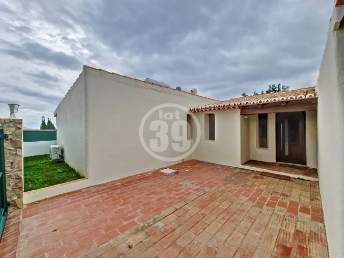 Moradia T4 para Venda em Albufeira e Olhos de Água Foto 33