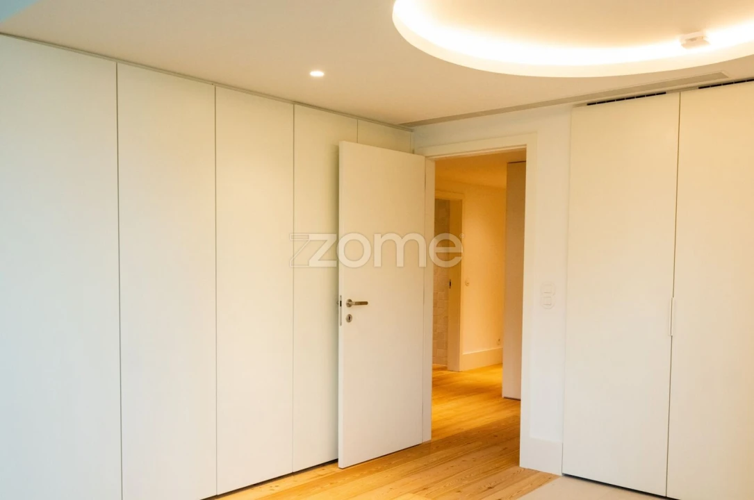 Apartamento T3 para Venda em Cedofeita, Santo Ildefonso, Sé, Miragaia, São Nicolau e Vitória Foto 12