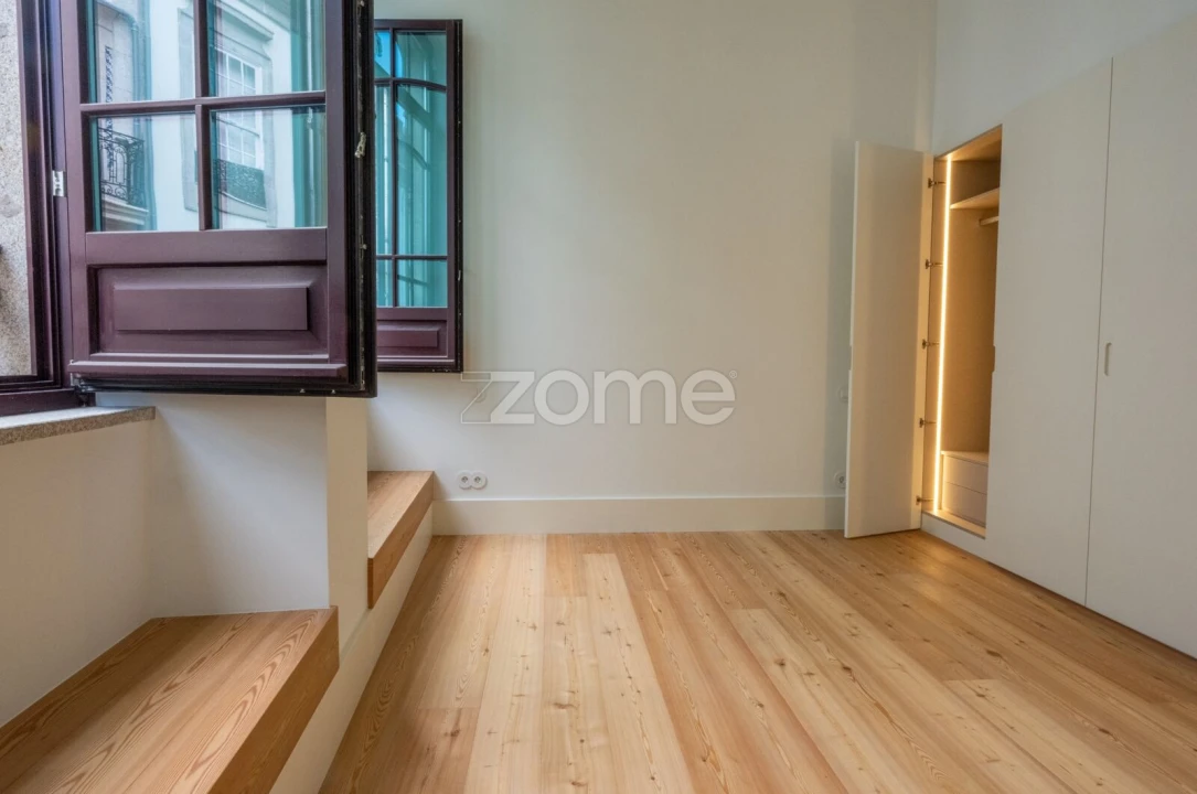 Apartamento T3 para Venda em Cedofeita, Santo Ildefonso, Sé, Miragaia, São Nicolau e Vitória Foto 19