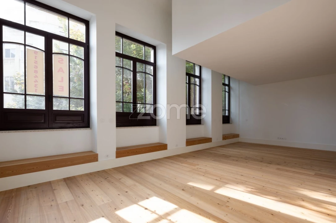 Apartamento T3 para Venda em Cedofeita, Santo Ildefonso, Sé, Miragaia, São Nicolau e Vitória Foto 14
