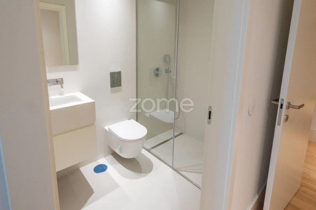 Apartamento T3 para Venda em Cedofeita, Santo Ildefonso, Sé, Miragaia, São Nicolau e Vitória Foto 26