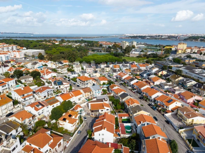 Moradia T3 para Venda em Amora Foto 29