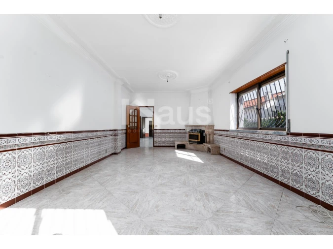 Moradia T3 para Venda em Amora Foto 11