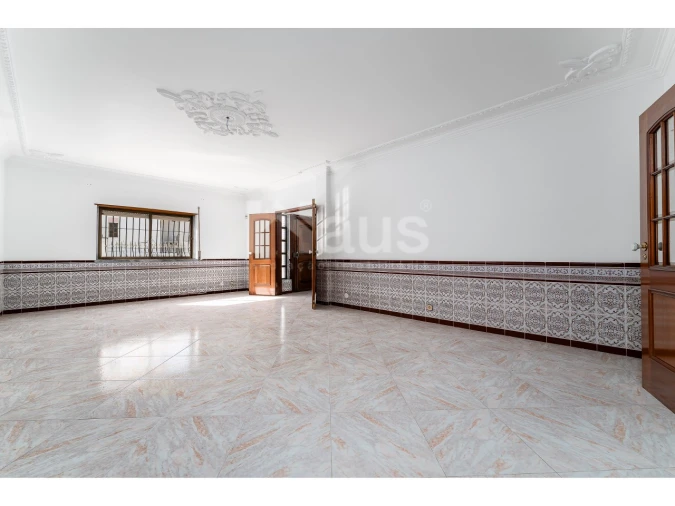 Moradia T3 para Venda em Amora Foto 4