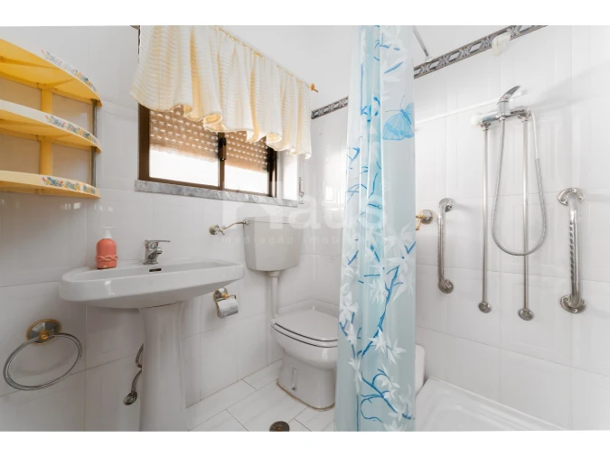 Moradia T3 para Venda em Amora Foto 14