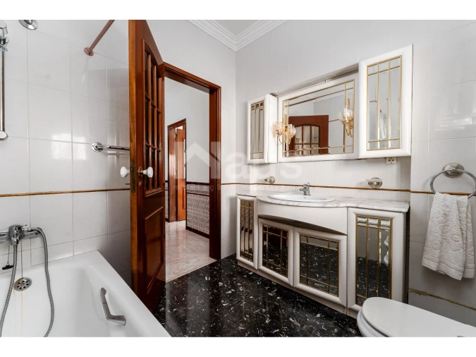 Moradia T3 para Venda em Amora Foto 19