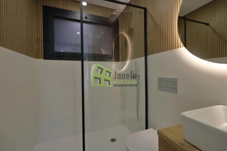 Moradia T5 para Venda em Quinta do Anjo Foto 29