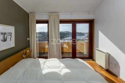 Apartamento T3 para Venda em Cedofeita, Santo Ildefonso, Sé, Miragaia, São Nicolau e Vitória