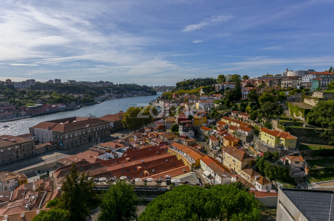 Apartamento T3 para Venda em Cedofeita, Santo Ildefonso, Sé, Miragaia, São Nicolau e Vitória Foto 37
