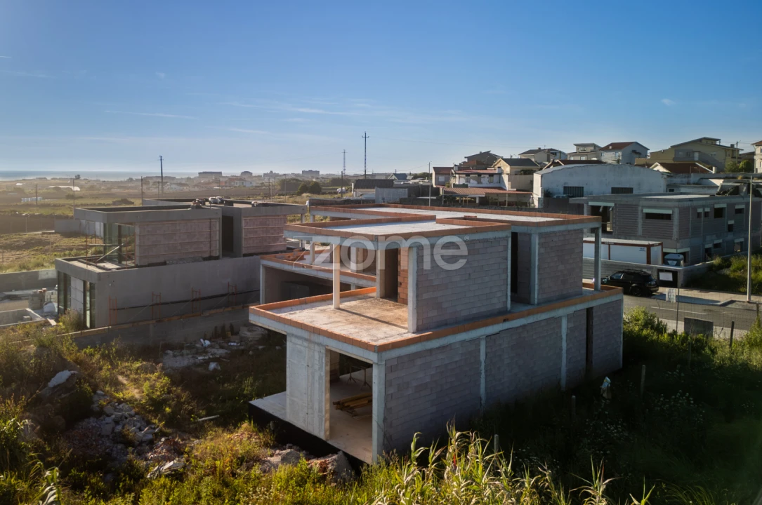 Moradia T4 para Venda em Perafita, Lavra e Santa Cruz do Bispo Foto 21