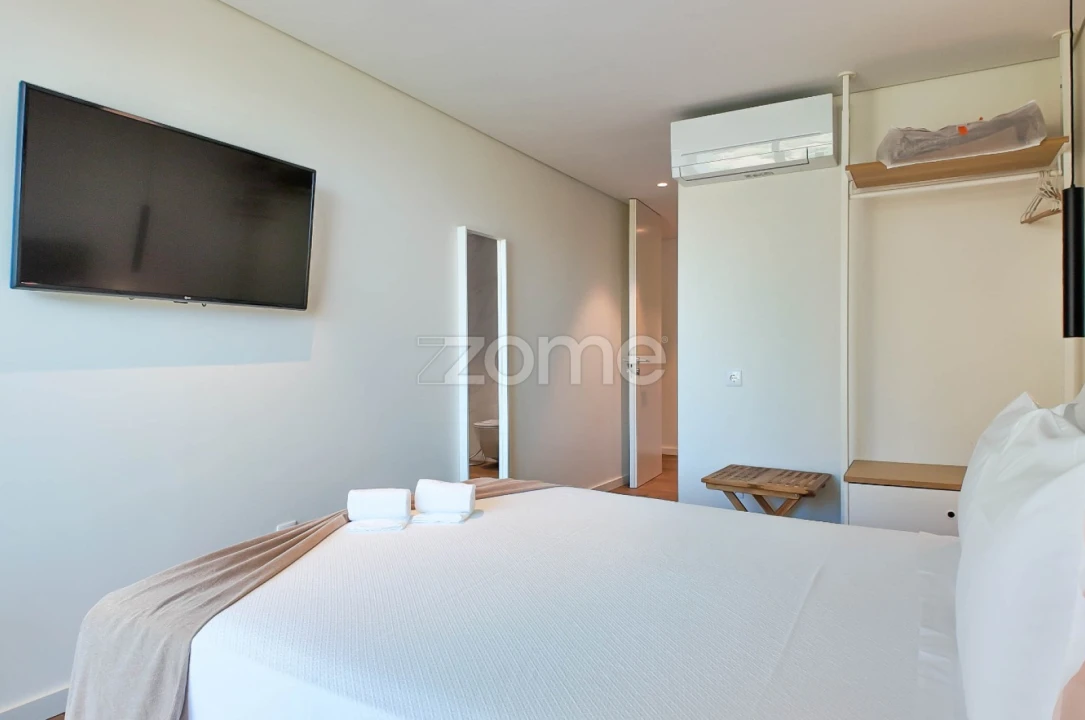 Moradia T10 para Venda em Vilarinho dos Freires Foto 51