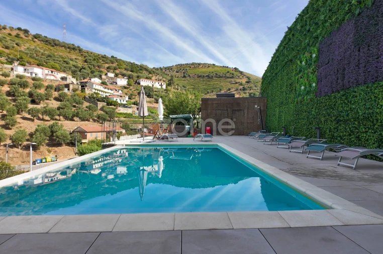 Moradia T10 para Venda em Vilarinho dos Freires Foto 29