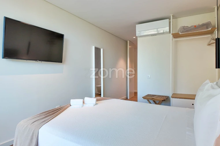 Moradia T10 para Venda em Vilarinho dos Freires Foto 51