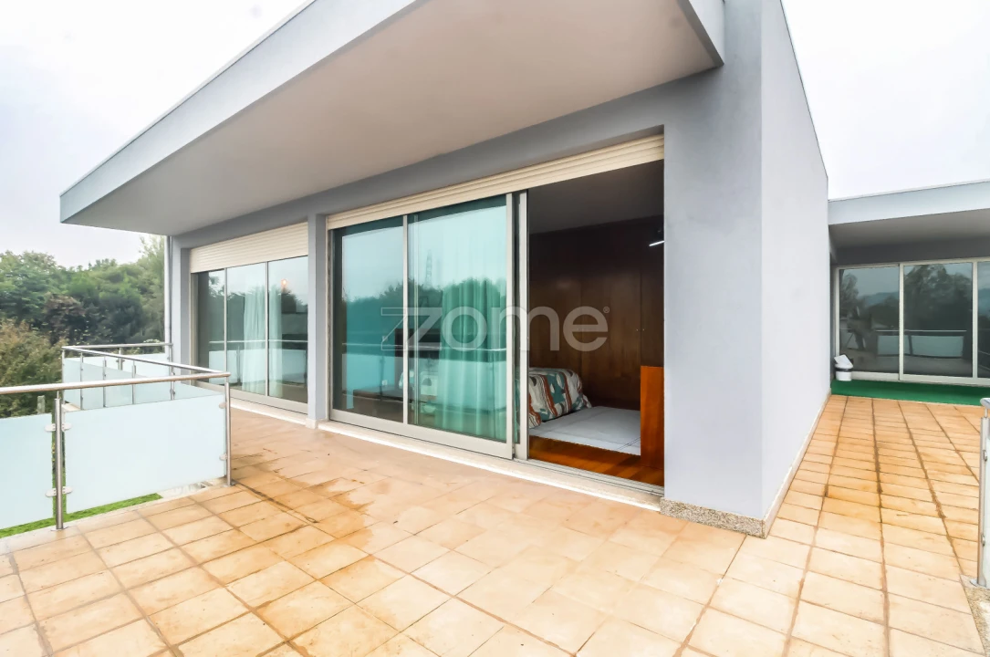 Moradia T3 para Venda em Oliveira (São Mateus) Foto 34