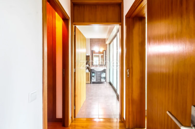 Moradia T3 para Venda em Oliveira (São Mateus) Foto 39