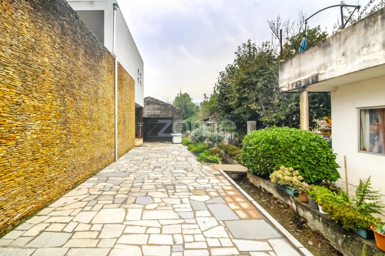 Moradia T3 para Venda em Oliveira (São Mateus) Foto 49