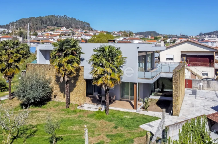 Moradia T3 para Venda em Oliveira (São Mateus) Foto 6