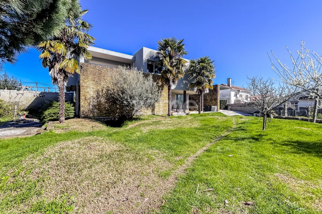 Moradia T3 para Venda em Oliveira (São Mateus) Foto 5