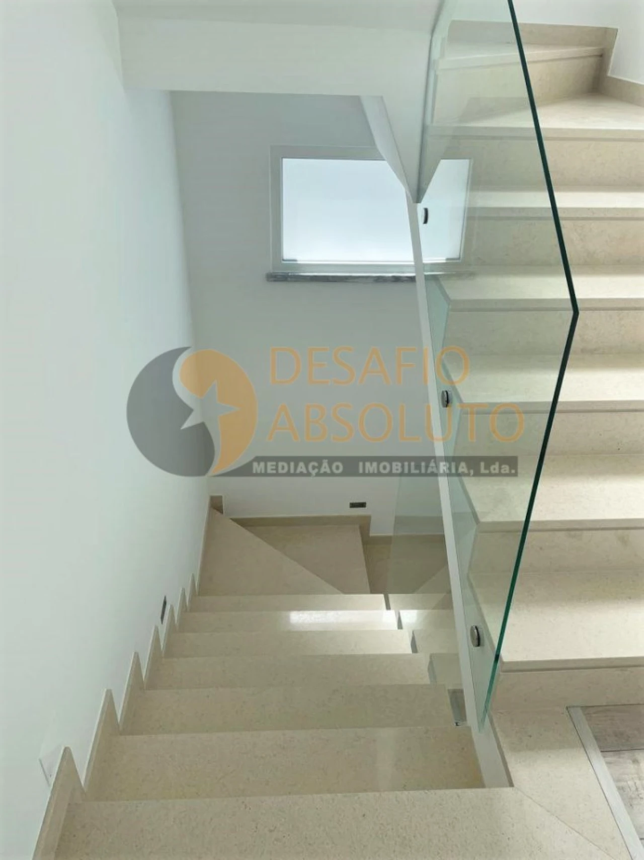 Moradia T3 para Venda em Fernao Ferro Foto 11