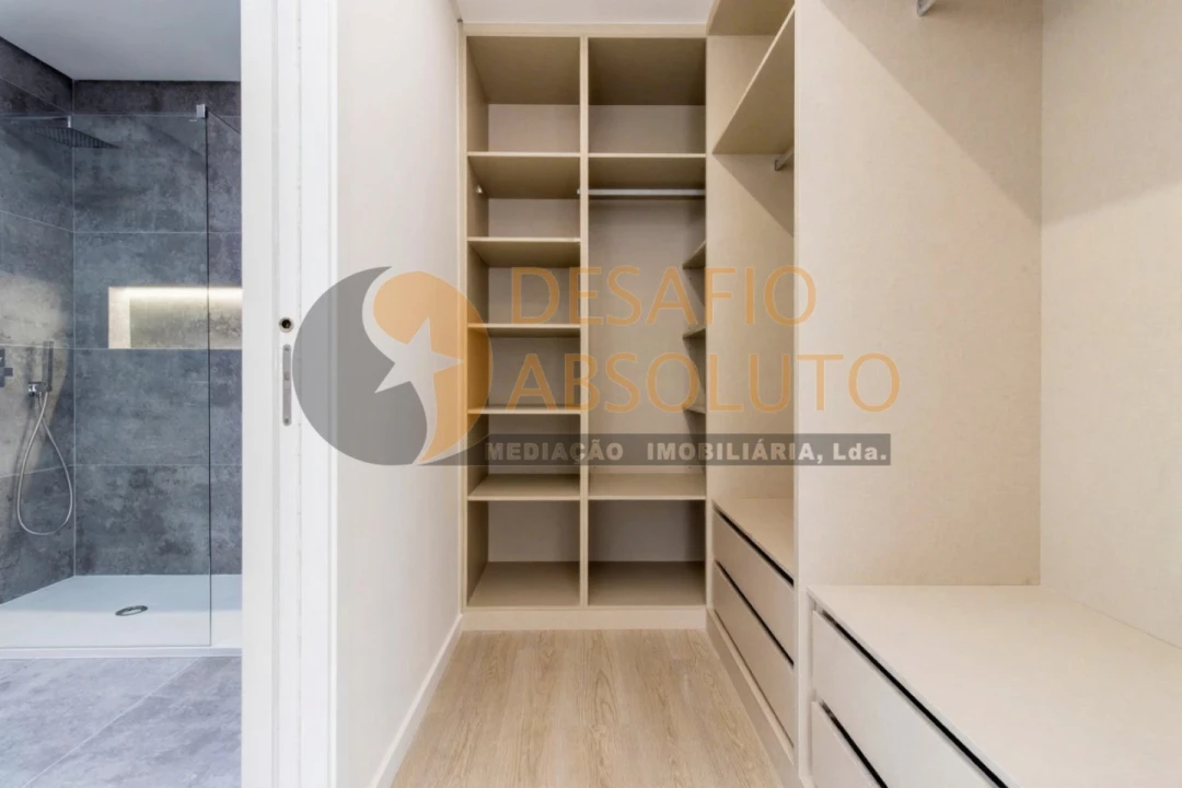 Moradia T3 para Venda em Fernao Ferro Foto 3