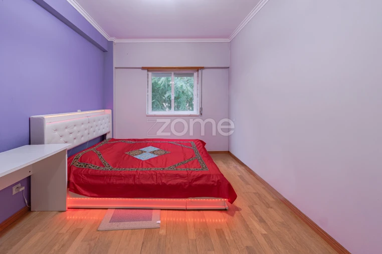 Apartamento T3 para Venda em Quinta do Conde Foto 25