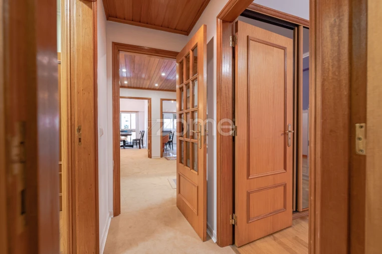 Apartamento T3 para Venda em Quinta do Conde Foto 32