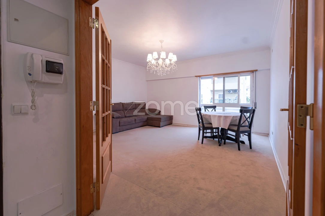 Apartamento T3 para Venda em Quinta do Conde Foto 10