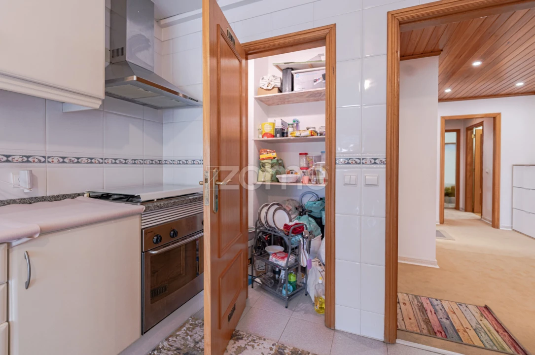 Apartamento T3 para Venda em Quinta do Conde Foto 20
