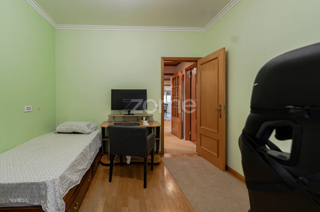 Apartamento T3 para Venda em Quinta do Conde Foto 31