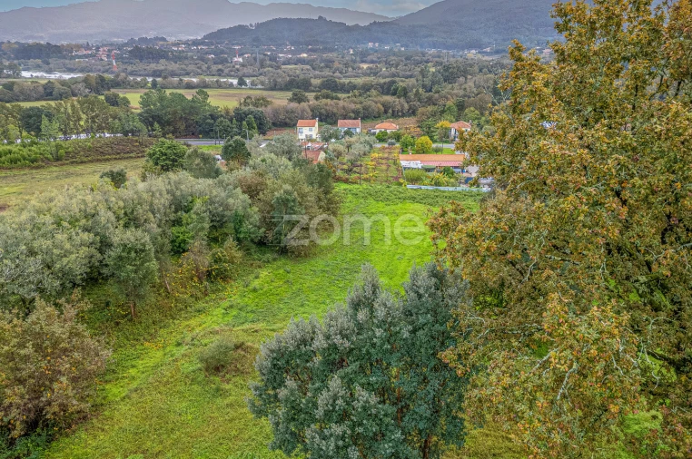 Terreno para Venda em Lanheses Foto 3