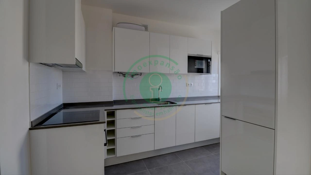 Apartamento para Venda em Buarcos Foto 5