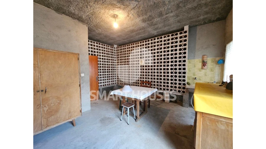 Moradia T4 para Venda em Friúmes e Paradela Foto 36