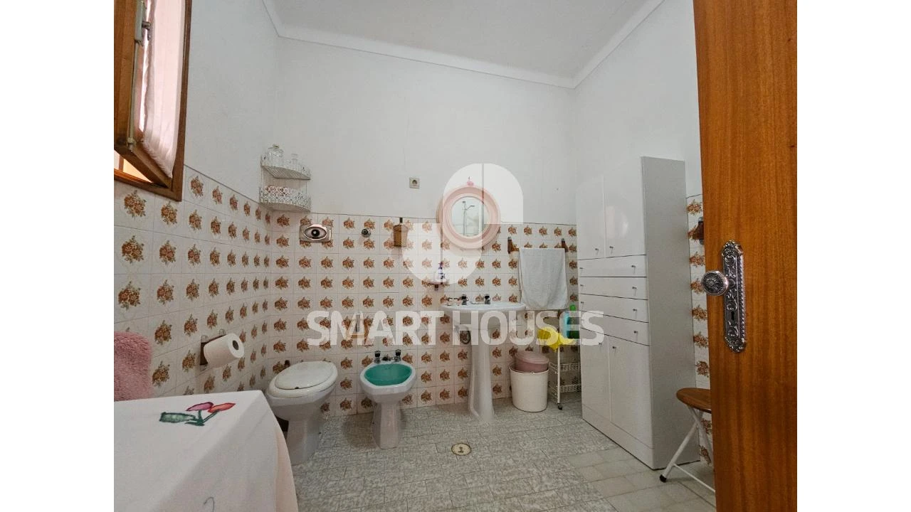 Moradia T4 para Venda em Friúmes e Paradela Foto 35