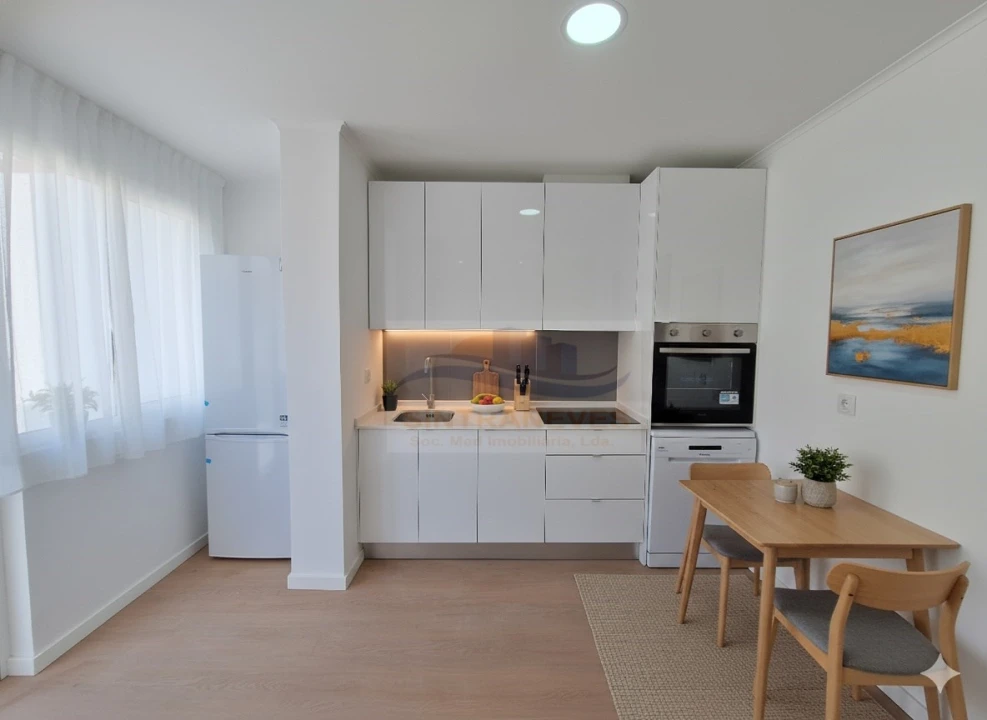 Apartamento T2 para Venda em Falagueira-Venda Nova Foto 1