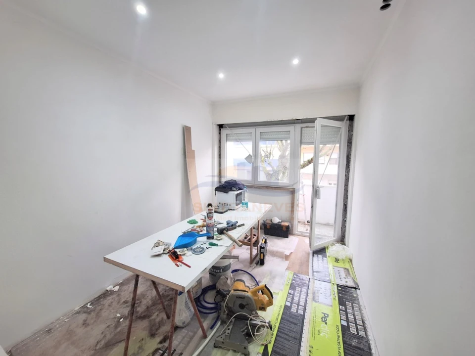 Apartamento T2 para Venda em Falagueira-Venda Nova Foto 13