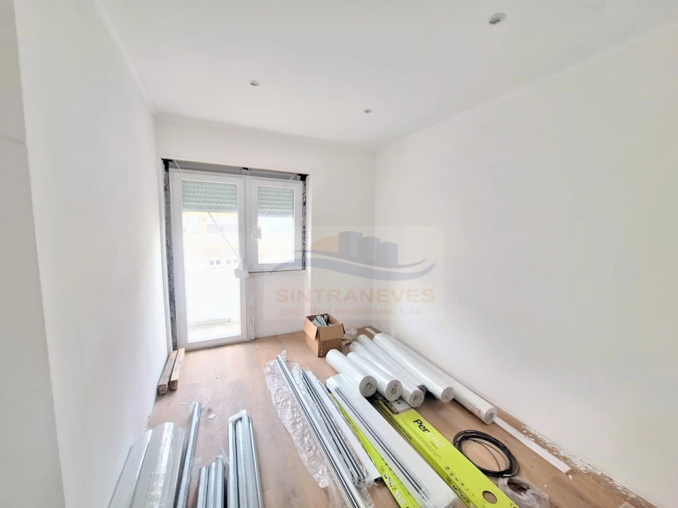 Apartamento T2 para Venda em Falagueira-Venda Nova Foto 15