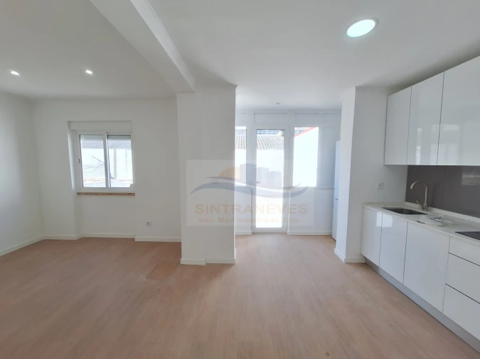 Apartamento T2 para Venda em Falagueira-Venda Nova Foto 5