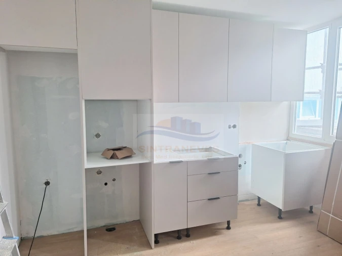 Apartamento T2 para Venda em Falagueira-Venda Nova Foto 4