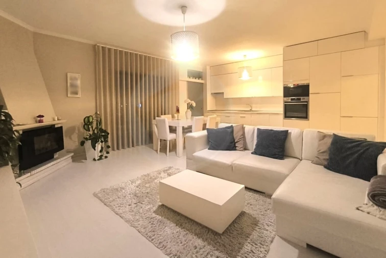 Apartamento T3 para Venda em Póvoa de Varzim, Beiriz e Argivai Foto 1