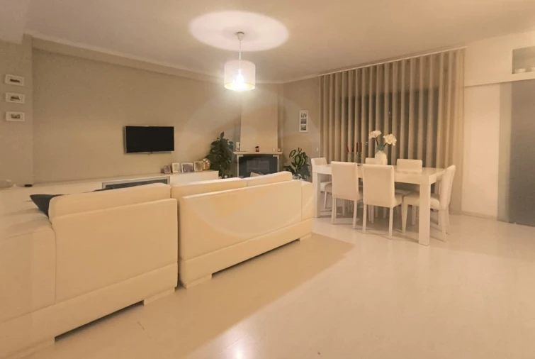 Apartamento T3 para Venda em Póvoa de Varzim, Beiriz e Argivai Foto 6