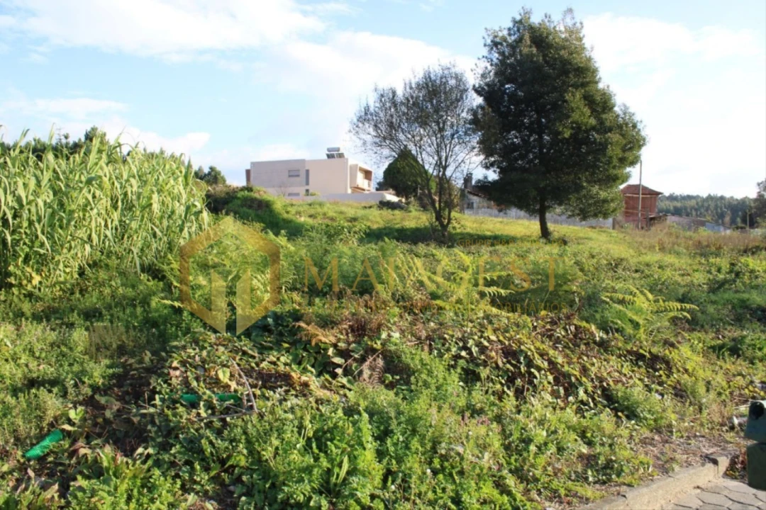 Terreno para Venda em Pedroso e Seixezelo Foto 2