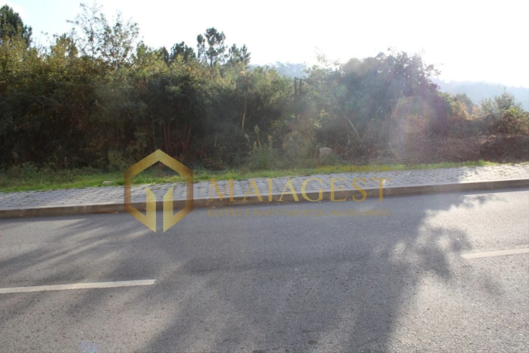 Terreno para Venda em Pedroso e Seixezelo Foto 3