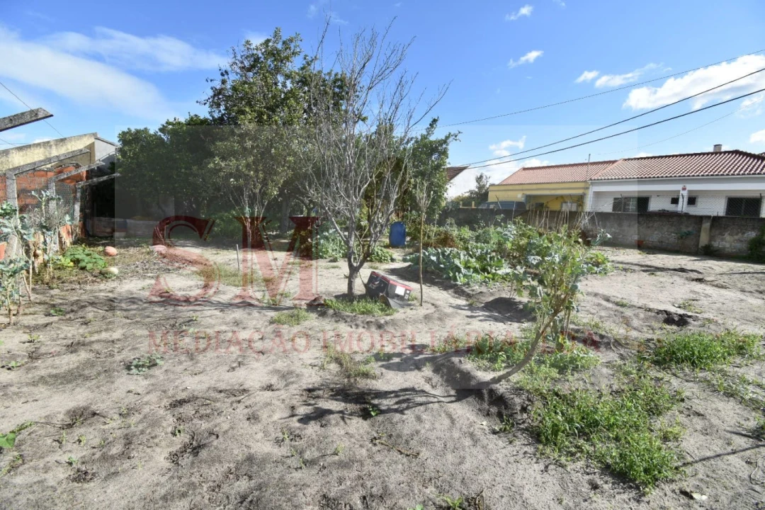 Terreno para Venda em Alhos Vedros Foto 14
