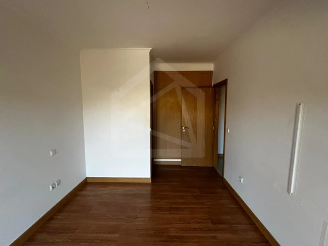 Apartamento T2 para Venda em Santa Maria da Feira, Travanca, Sanfins e Espargo Foto 8