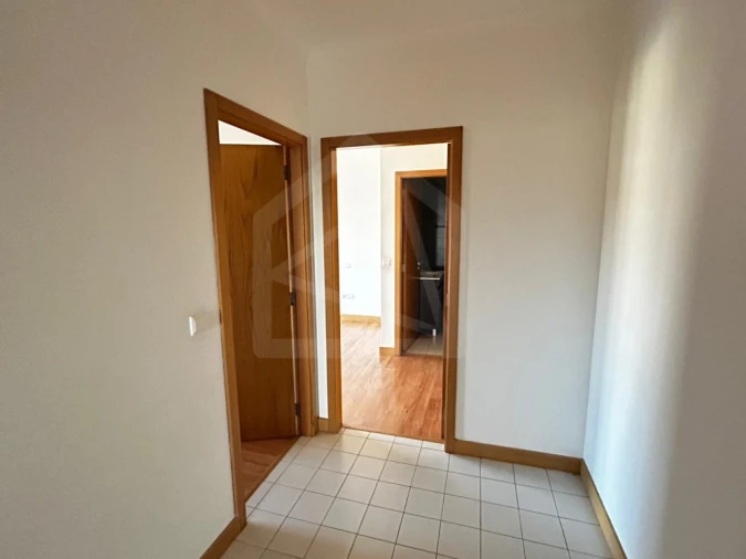 Apartamento T2 para Venda em Santa Maria da Feira, Travanca, Sanfins e Espargo Foto 13