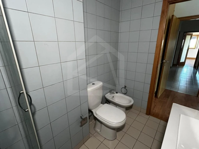 Apartamento T2 para Venda em Santa Maria da Feira, Travanca, Sanfins e Espargo Foto 19