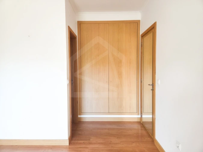 Apartamento T2 para Venda em Santa Maria da Feira, Travanca, Sanfins e Espargo Foto 16