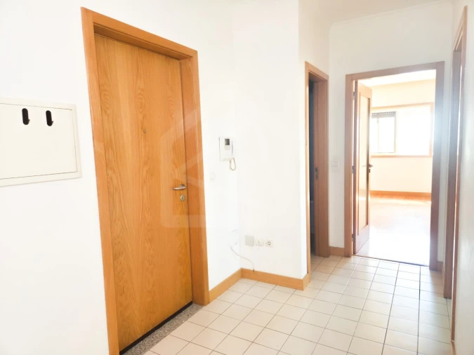 Apartamento T2 para Venda em Santa Maria da Feira, Travanca, Sanfins e Espargo Foto 20