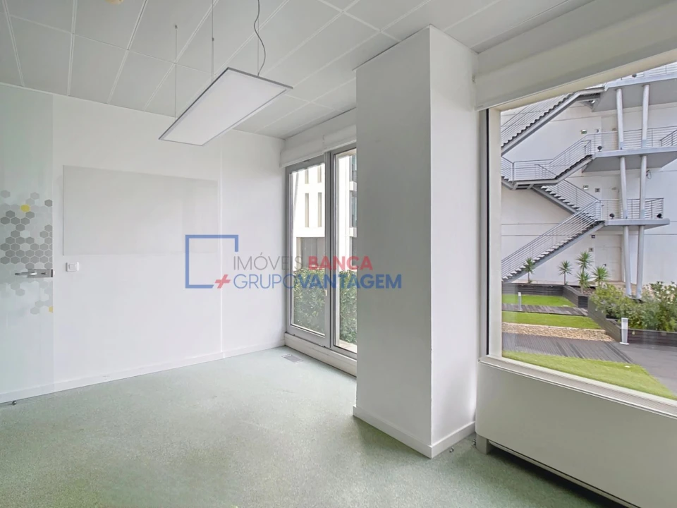 Escritório para Arrendamento em Parque das Nações Foto 9
